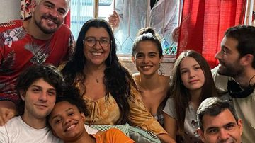 Regina Casé reúne elenco de 'Amor de Mãe' - Instagram