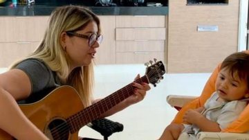 Marília Mendonça faz música emocionante em homenagem ao filho - Reprodução/Instagram