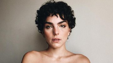 Julia Konrad exibe rosto com espinhas e enaltece 'pele real' - Instagram/Flora Negri