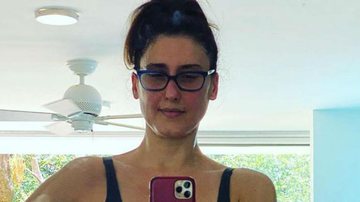 Paola Carosella exibe corpo malhado nas redes e confessa: “Demorei uns 40 anos para gostar de mim” - Reprodução/Instagram