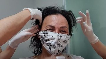Luisa Marilac radicaliza e raspa a cabeça para fazer transplante capilar: "Isso é uma libertação" - Reprodução/Youtube