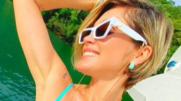 Aos 46 anos, Flávia Alessandra surge sequinha em clique de maiô - Reprodução/Instagram