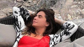 Só de biquíni, Giovanna Antonelli posa toda plena e pernões chamam atenção: "Que monumento" - Reprodução/Instagram