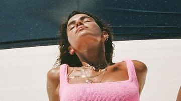 Bruna Marquezine aparece em cliques inéditos de biquíni e corpo sequinho chama a atenção - Reprodução/Instagram