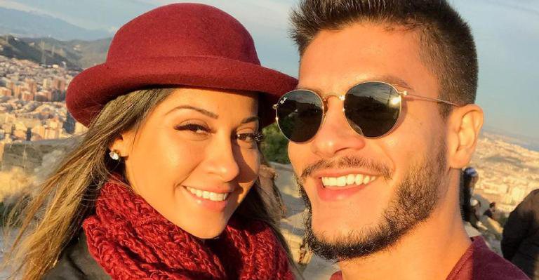 Mayra Cardi e Arthur Aguiar reatam casamento - Instagram