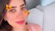 Romana Novais registra momento especial amamentando filha de um mês - Reprodução/Instagram