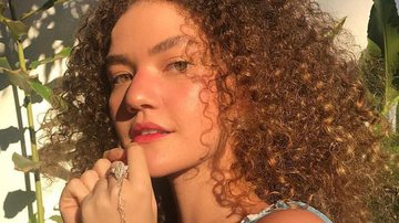 Vitoria Falcão surge com os cabelos alisados e leva bronca de fã: "Não faz isso" - Reprodução/Instagram