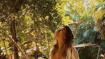 Sasha Menghel surge lindíssima em cenário exuberante e beleza rouba a cena - Reprodução/Instagram