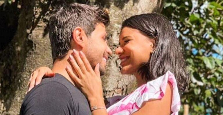 Apaixonados, Jakelyne Oliveira e Mariano completam 1 mês de namoro - Reprodução/Instagram
