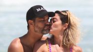 Carol Castro e Bruno Cabrerizo namoram muito em praia no Rio - AgNews