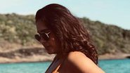 Ex-BBB Gizelly Bicalho causa ao ostentar curvas exuberantes a beira mar - Reprodução/Instagram