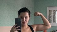 Descabelada, Maraisa posa após pegar pesado no treino e exibe corpo trincado - Reprodução/ Instagram