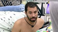 Após confessar medo de eliminação, Gilberto diz estar tranquilo - Reprodução/TV Globo