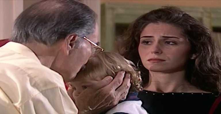 O aposentado diz que sempre sonhou com um mundo diferente para a filha - Reprodução/TV Globo