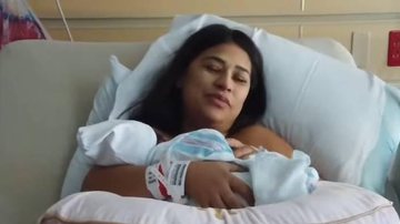 Cheio de emoção! Simone divulga cenas inéditas do nascimento de Zaya: "Vídeo mais esperado" - Reprodução/YouTube