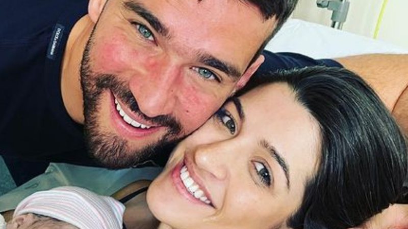 Nasce o terceiro filho do goleiro Alisson Becker com a esposa Natália Becker: “Seja bem-vindo” - Reprodução/Instagram