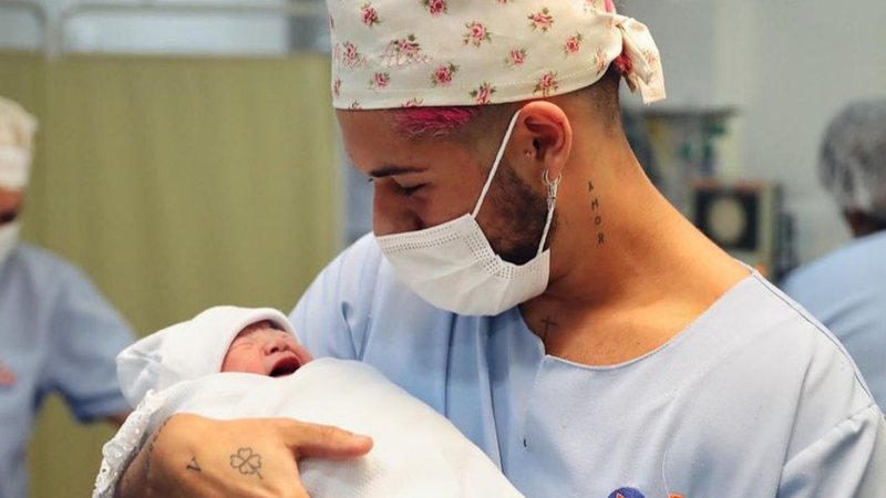 Emocionado, Zé Felipe comemora o nascimento da primeira filha com Virginia Fonseca: "Minha princesinha" - Reprodução/Instagram