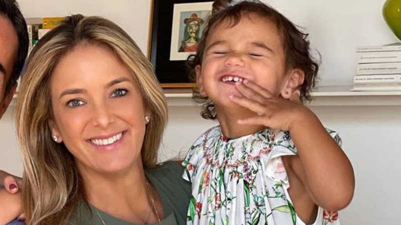 Ticiane Pinheiro resgata foto da infância e compara com a filha caçula: "Para provar que ela parece comigo" - Reprodução/Instagram