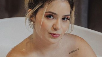 Viih Tube toma banho - Reprodução/Instagram/Renata Xavier