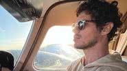 Faz tudo! José Loreto dispensa carona e pilota avião até o Pantanal: "Indo" - Reprodução/Instagram