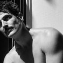 Reynaldo Gianecchini resgata sessão de fotos completamente nu: "Igual vinho" - Reprodução/Instagram