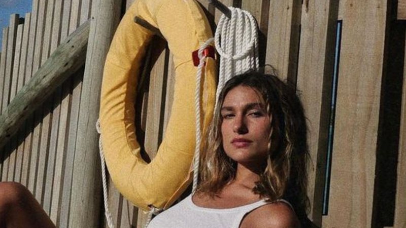 Sasha Meneghel posa de calcinha e regata sem sutiã: "Toda perfeitinha" - Reprodução/Instagram