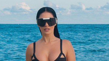 Simaria sai do mar com biquíni transparente e corpo choca fãs: "A beleza em pessoa" - Reprodução/Instagram