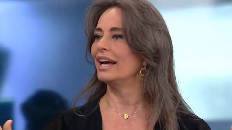 Carla Vilhena sai da CNN e rejeita RedeTV abertamente - Reprodução/CNN Brasil