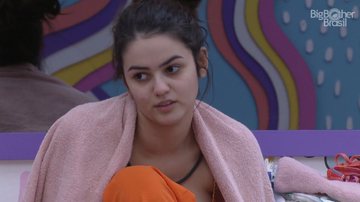 Natália desabafou com Eslô e ouviu a opinião da sister sobre sua relação com as comadres no reality show - Reprodução/TV Globo