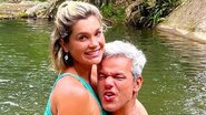 Flávia Alessandra e Otaviano Costa se agarram em lagoa - Reprodução/Instagram