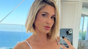 Flávia Alessandra sensualiza de vestido curtíssimo - Reprodução/Instagram