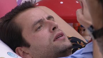 BBB22: Gustavo se irrita com soberba de brother: "Nunca vi pedindo desculpas" - Reprodução / TV Globo