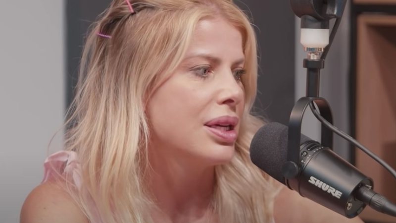 Karina Bacchi revela festas na Globo com orgia e drogas: "Eu não me encaixava" - Reprodução/TV Globo