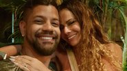 Viviane Araújo ganha chamego do marido e mostra barriguinha saliente: "Nós três" - Reprodução / Instagram