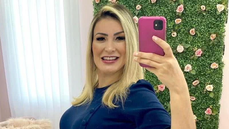 Andressa Urach vence insegurança e mostra barriga de grávida pela primeira vez: "Graciosa" - Reprodução/Instagram