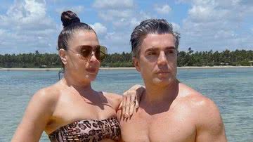Claudia Raia curte praia com o marido - Reprodução/Instagram