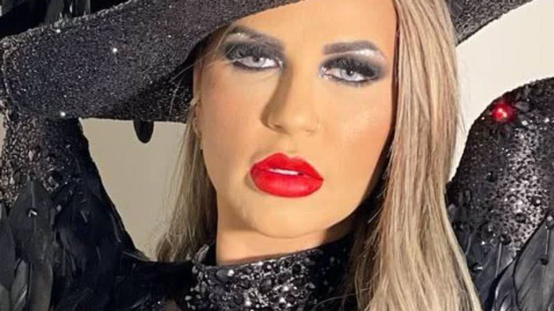 Dama das Trevas: Deolane Bezerra desembolsa R$ 50 mil em fantasia de luxo para Halloween - Reprodução/Instagram
