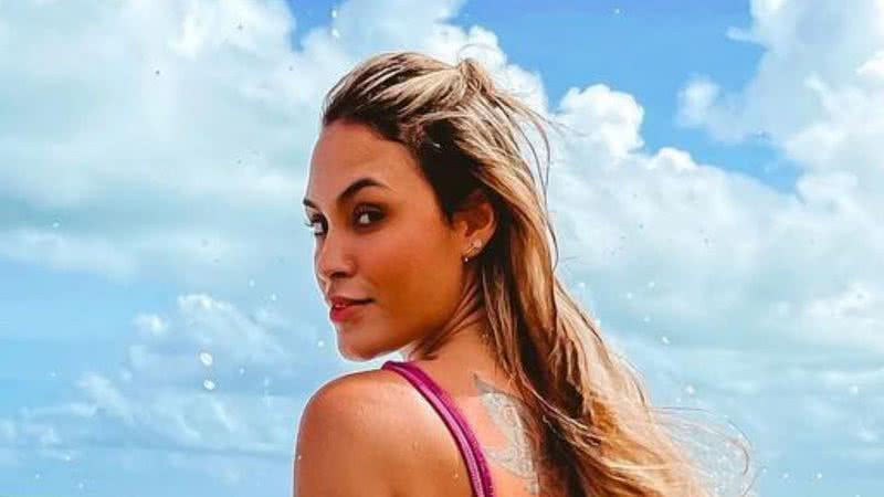Ex-BBB Sarah Andrade posa de biquíni fininho e exibe bumbum avantajado: "Eita que mulherão" - Reprodução/Instagram