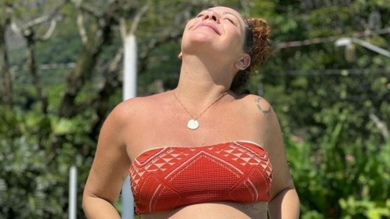 Fabíula Nascimento posa de biquíni e barrigão imenso choca fãs: "Está chegando" - Reprodução/Instagram