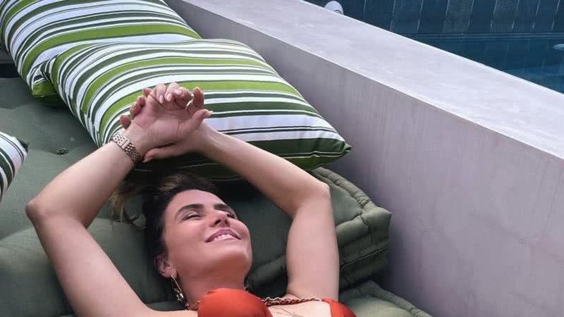 Aos 45 anos, Giovanna Antonelli posa de biquíni e ostenta corpão - Instagram
