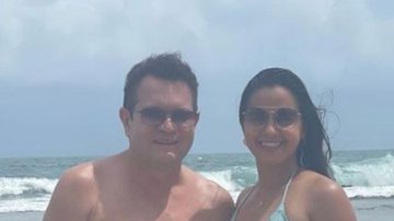 Ximbinha curte praia com a esposa em momento raríssimo: "Que corpão" - Reprodução/Instagram