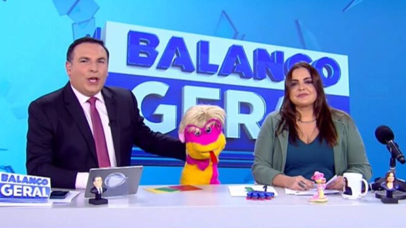 Reinaldo Gottino e Fabíola Reipert são afastados do 'Balanço Geral SP' por suspeita de Covid-19 - Reprodução/Record TV