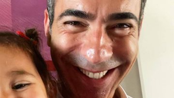 Cesar Tralli surge com sorrisão no rosto em clique com a filha e semelhanças roubam a cena: "Xerox do papai" - Reprodução/Instagram
