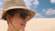 De biquíni retrô, Fernanda Paes Leme exibe shape sequinho enquanto escala duna: "Toda Deusa" - Reprodução/Instagram
