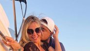 Apaixonados, Carla Perez ganha carícias de Xanddy em passeio luxuoso de barco: "É pra passar mal" - Reprodução/Instagram