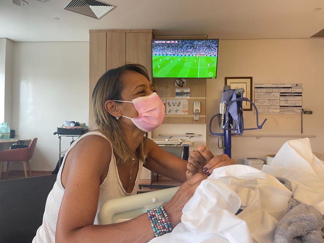 Pelé e filha no hospital