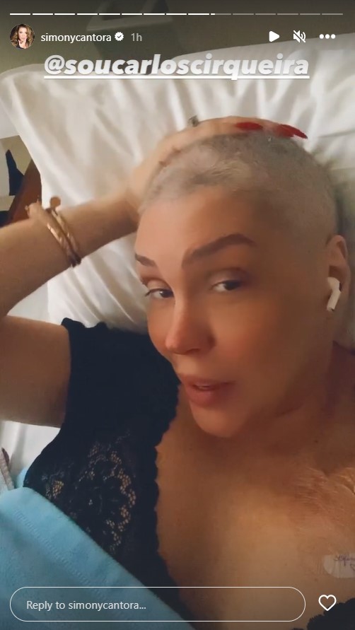 Após fim da quimioterapia, Simony se alegra ao mostrar cabelo crescendo: "Grandão"