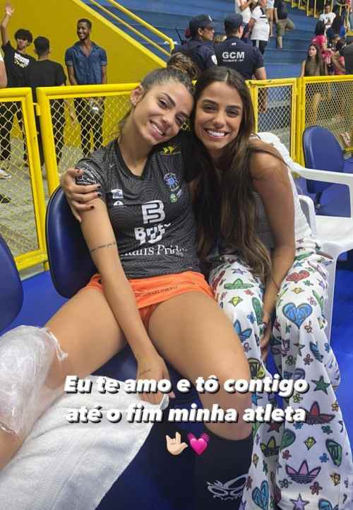 Keyt Alves sofre lesão durante jogo e irmã presta apoio: "Até o fim"