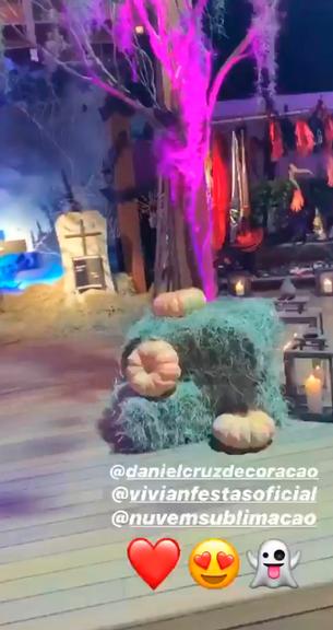 Decoração da festa de Halloween da Anitta
