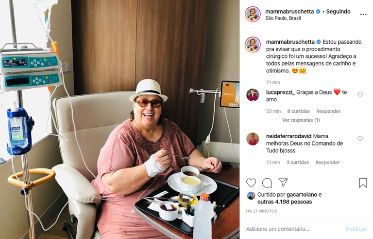 Mamma Bruschetta tranquiliza fãs após cirurgia